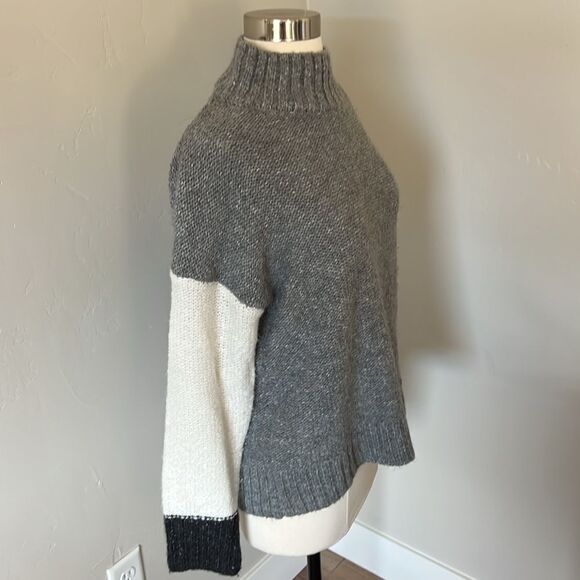 Michael Stars color block sweater - Picture 3 of 5